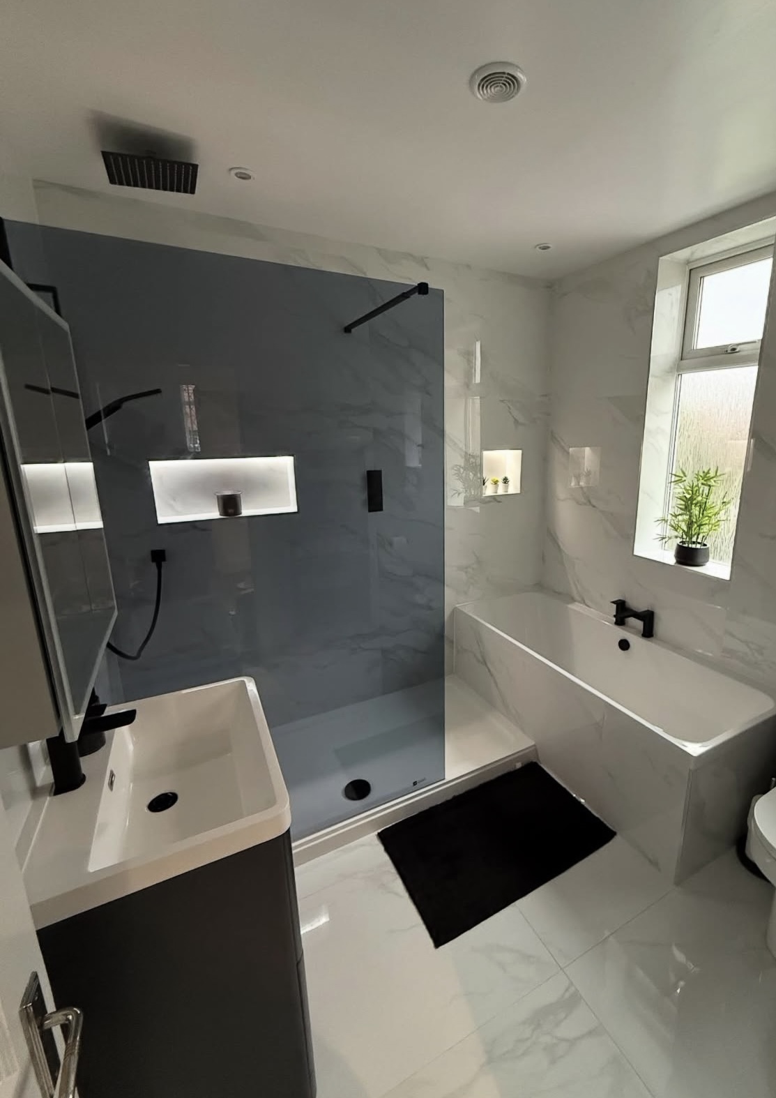 Luxury Bathroom Suite